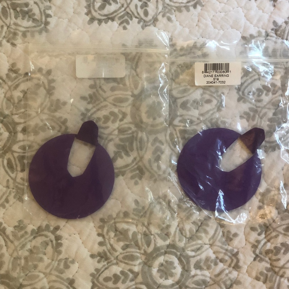 Kendra Scott Diane earrings